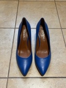 Czółenka na obcasie niebieskie Ryłko 38,5