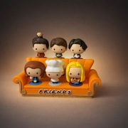 Kanapa Sofa stojak na figurki friends McDonald's