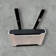 Router LTE 4G MikroTik Chateau LTE6 + anteny PR1US540 (komplet)