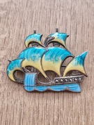 Stara broszka galeon