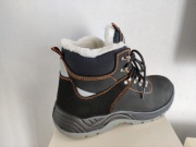 Trzewik roboczy ocieplany Yukon S3 roz. 42