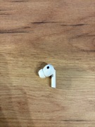 Samusng Galaxy Buds 3 PRO prawa słuchawka biała