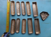 11 starych małych foremek do ciastek.Zestaw 