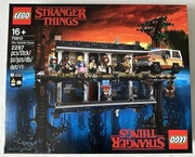 LEGO 75810 Stranger Things Druga Strona - Darmowa Wysyłka