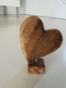 Serce drewno orzech 17cm