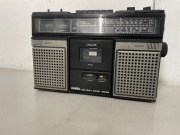 STERE RADIO  SANWA 7056  STEREO CASSETE