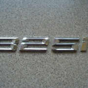 Emblemat od BMW - 325 i