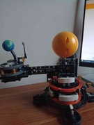 Lego #42179 Planeta Ziemia i Księżyc na Orbicie  