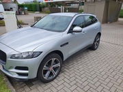Jaguar F Pace 