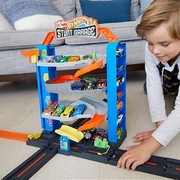 Hot Wheels City Kaskaderski Garaż