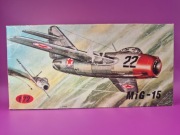 MIG-19  KP 1/72 CZECHOSŁOWACJA/PRL SKŁADNICA HARCERSKA