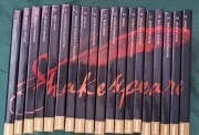 William Shakespeare - 19 sztuk przekład M. Słomczyńskiego - kolekcja GW