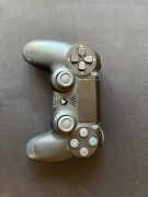 Oryginalny pad do konsoli ps4