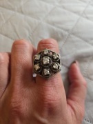 Srebrny pierścionek kopuła Vintage