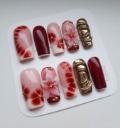 Tipsy press on ręcznie robione różowe kwiaty 