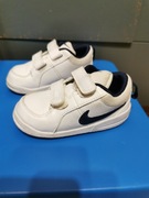 Buty sportowe nike rozm. 23.5cm