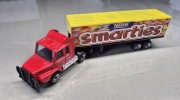 Matchbox Convoy - Scania T142 naczepa Nestle smarties