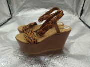 Buty espadryle Pollini r. 35    23.2cm