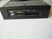 CZYTNIK KART ALL IN ONE w obudowie 5.25