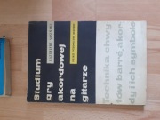 Studium gry akordowej na gitarze