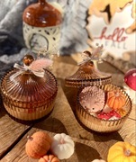Jesienna świeca sojowa w krysztale pumpkin z dyniami 220 g dyniowe ciasto