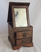 Kuferek drewniany pojemnik, przybornik szkatułka z lusterkiem vintage retro