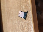 Google Pixel 7 Pro Obsidian szufladka tacka karty SIM - demontaż