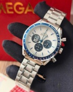 Zegarek Omega Speedmaster Moonwatch 50th anniversary snoopy