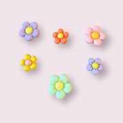 Przypinki do butów ( na przykład Crocs )