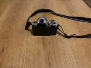 Olympus OM-D E-M10 Mark II + Obiektyw 14-42 mm + Filtry + Aku + Ładowarka +