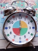 Budzik dla dzieci do nauki