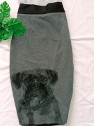 Genialna biurowa spódnica z buldogiem ołówkowa