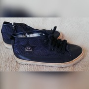 Reserved trampki rozm. 32