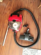 Odkurzacz bezworkowy Beko VCO32801AR