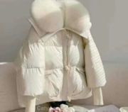 Kurtka futro lisy  puchowa biała futro naturalne fashion 