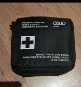 Oryginalna apteczka Audi nowa
