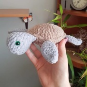 KAMEO Żółwik Krzysiu ok. 21x22cm - dziergany