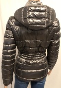 Calvin Klein kurtka z kapturem XS