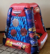 Suchy dmuchany basen z kulkami z filmu "Auta"