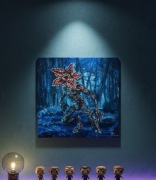 Obraz "Stranger Things" Świeci w Ciemności Agata Turzyńska 30x30 cm