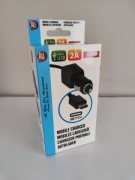 Samochodowa ładowarka do telefonu komórkowego USB typu C.