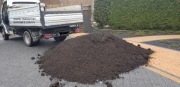 Ziemia ogrodowa przesiewana czarnoziem do upraw
