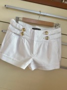36 S Mohito białe krótkie spodenki
