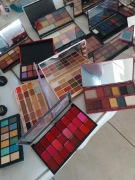 Kaletki do makijażu