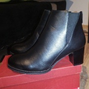 Botki słupek r. 39 czarne 