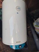 Gazowy podgrzewacz wody 50L