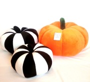 Poduszka dekoracyjna dynia pomarańczowa 50cm 