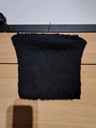 Crop Top na gumkach czarny XS Stradivarius odkryte ramiona