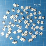 SCRAPKI KRAKÓW śliczne drobne białe kwiatuszki  z pianki BOY GIRL (FG102)