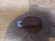 Otwieracz do butelek kapsli Predom żółw PRL